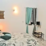 Couette-café Les Colombines Hombleux