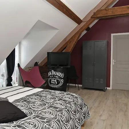 Les Colombines Bed and Breakfast Hombleux