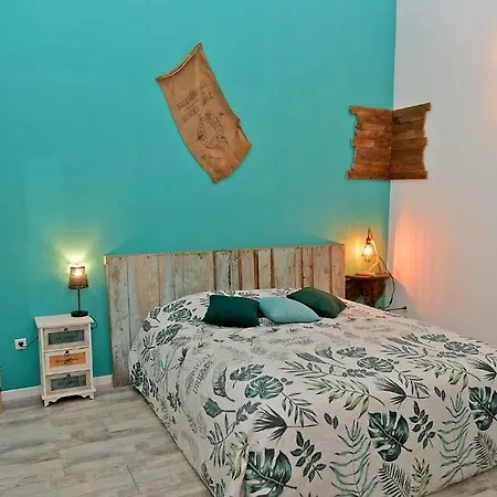 Les Colombines Bed & Breakfast